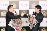 ブラックマヨネーズによるトークショーの様子。