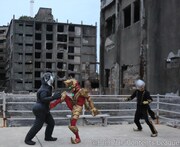 DVD「ウルトラ怪獣散歩～上野/深川・月島/長崎 編～」のワンシーン。