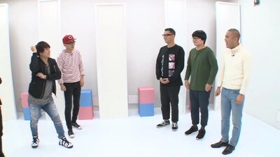 「ぶちぶちシソンヌ」のワンシーン。(c)広島ホームテレビ