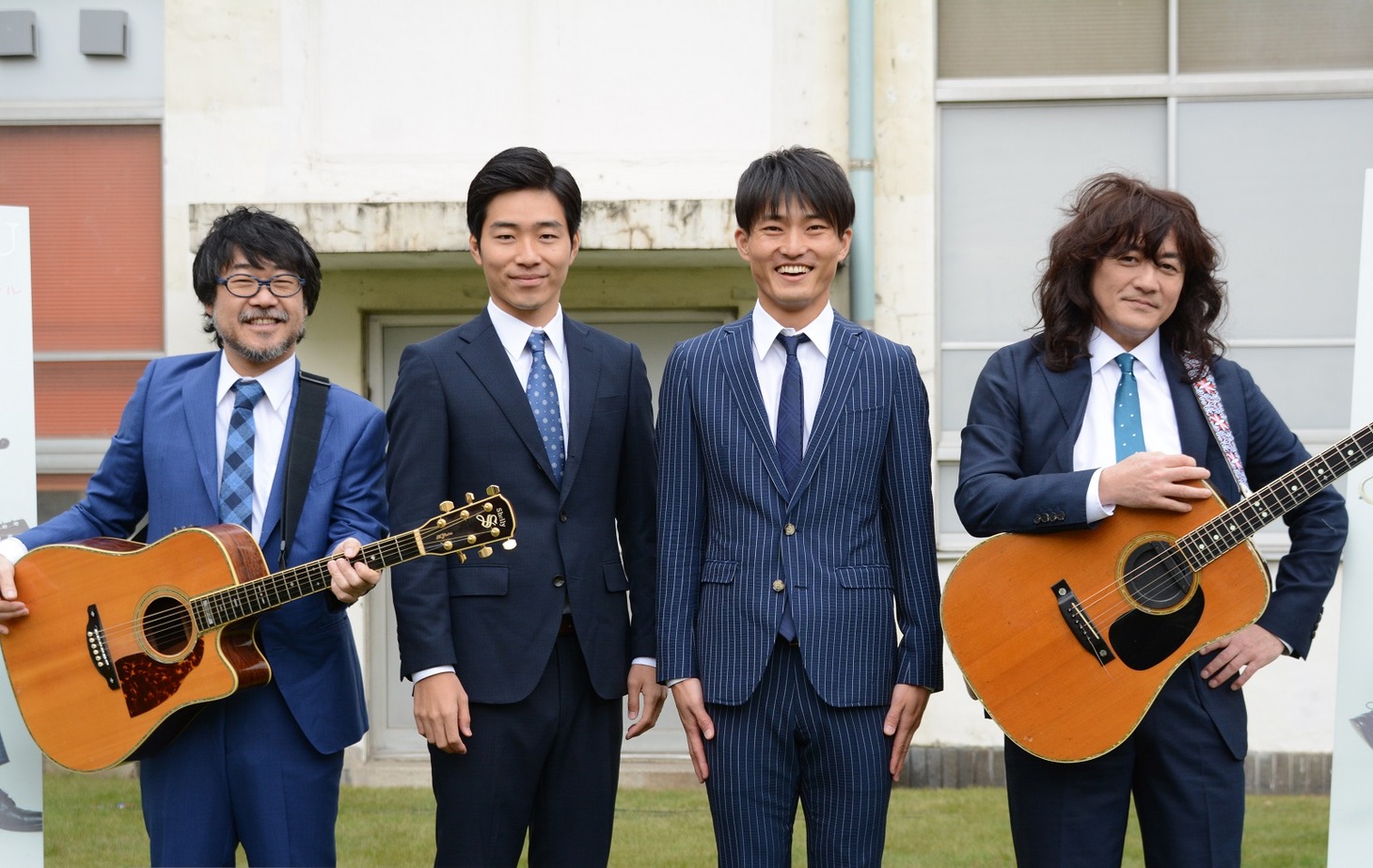 モジャモジャルジャル。左から倉本美津留、ジャルジャル、福山芳樹。
