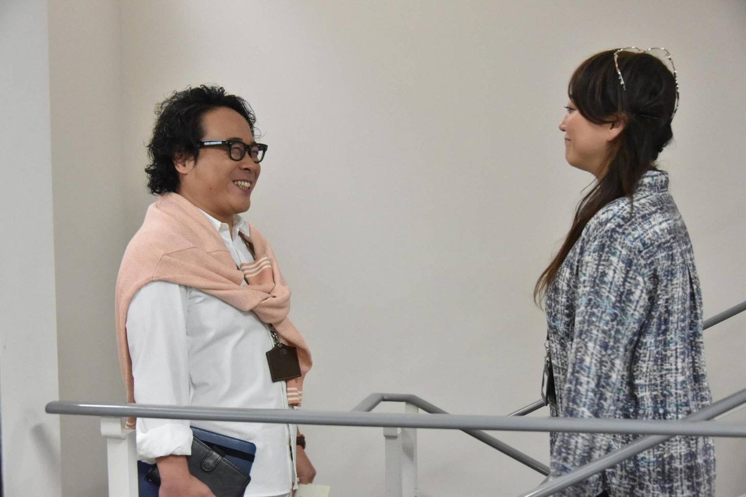 （左から）バッファロー吾郎A、友近。(c)フジテレビ