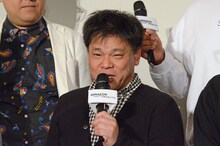 トーク中のジミー大西。