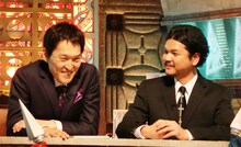 千原ジュニアとMr.都市伝説 関暁夫。 (c)テレビ東京
