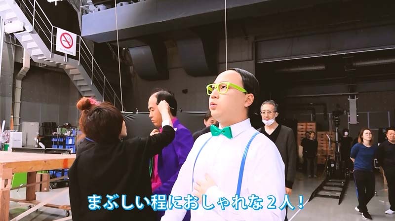 CM「アプリ『500円クーポン』プレゼント篇」メイキング映像のワンシーン。