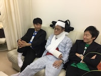 「バツウケテイナー」のロケの様子。