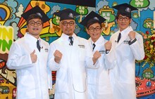 左から月亭方正、ダウンタウン松本、ココリコ。