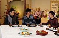 左からスピードワゴン、陣内智則。(c)読売テレビ