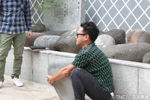 「宮川大輔の福岡ぶらり王道×レア道中」のワンシーン。(c)テレビ西日本