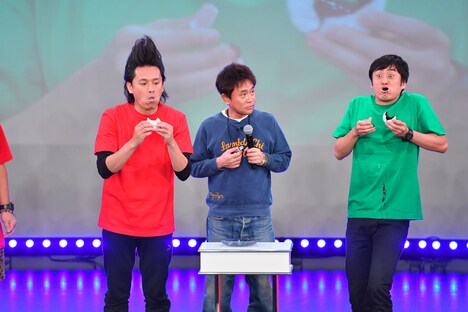 「ケンゴロークリスマスパーティー」の様子。(c)MBS