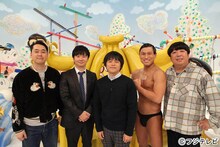 「そんなバカなパイセンTV」に出演する（左から）バナナマン設楽、オードリー若林、バカリズム、オードリー春日、バナナマン日村。