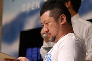 次長課長・井上の対戦相手となるケンドーコバヤシ。