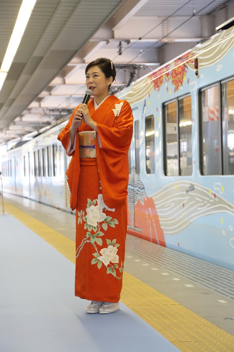 イベントに出席した椿鬼奴。