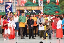 池乃めだかがポコポコヘッドに挑戦した一幕。(c)MBS