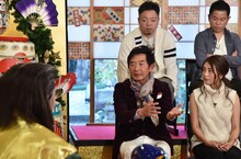 「千鳥のおもしろツライ話 買い取ります！」のワンシーン。(c)読売テレビ