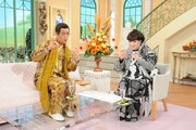 （左から）ピコ太郎、黒柳徹子。(c)テレビ朝日