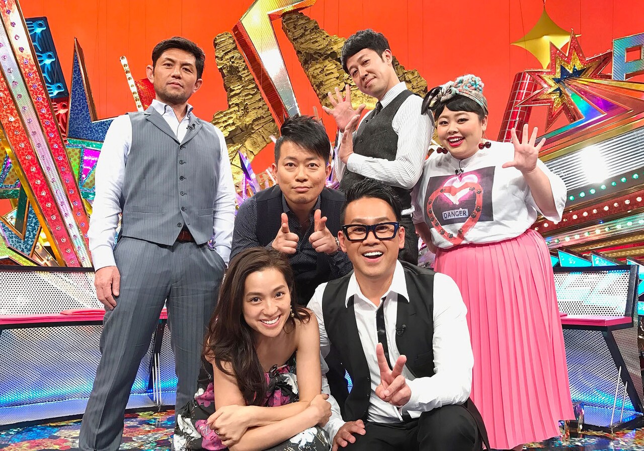 「噂の現場にチョクメン！マコトシヤカ」の出演者たち。(c)テレビ東京