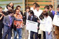 優勝したマツモトクラブ（中央）。