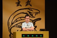 ケンドーコバヤシの代わりに出てきたマネージャー。