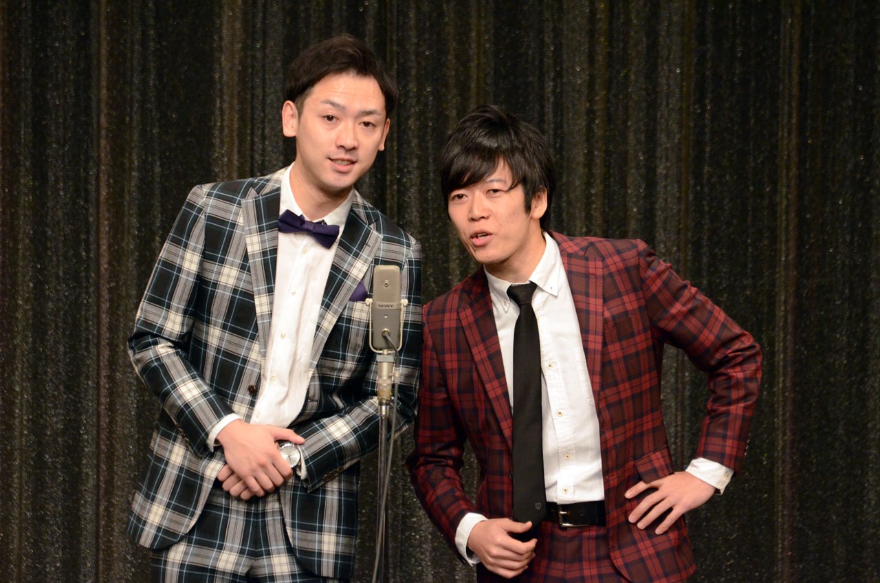 ジュリエッタ。左が井尻、右が藤本。