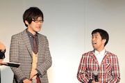 「ベストツッコミ大賞」で1位に選ばれたウエストランド井口（右）。