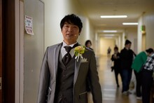 新郎のエレキコミック今立。（撮影：キクチサトル）