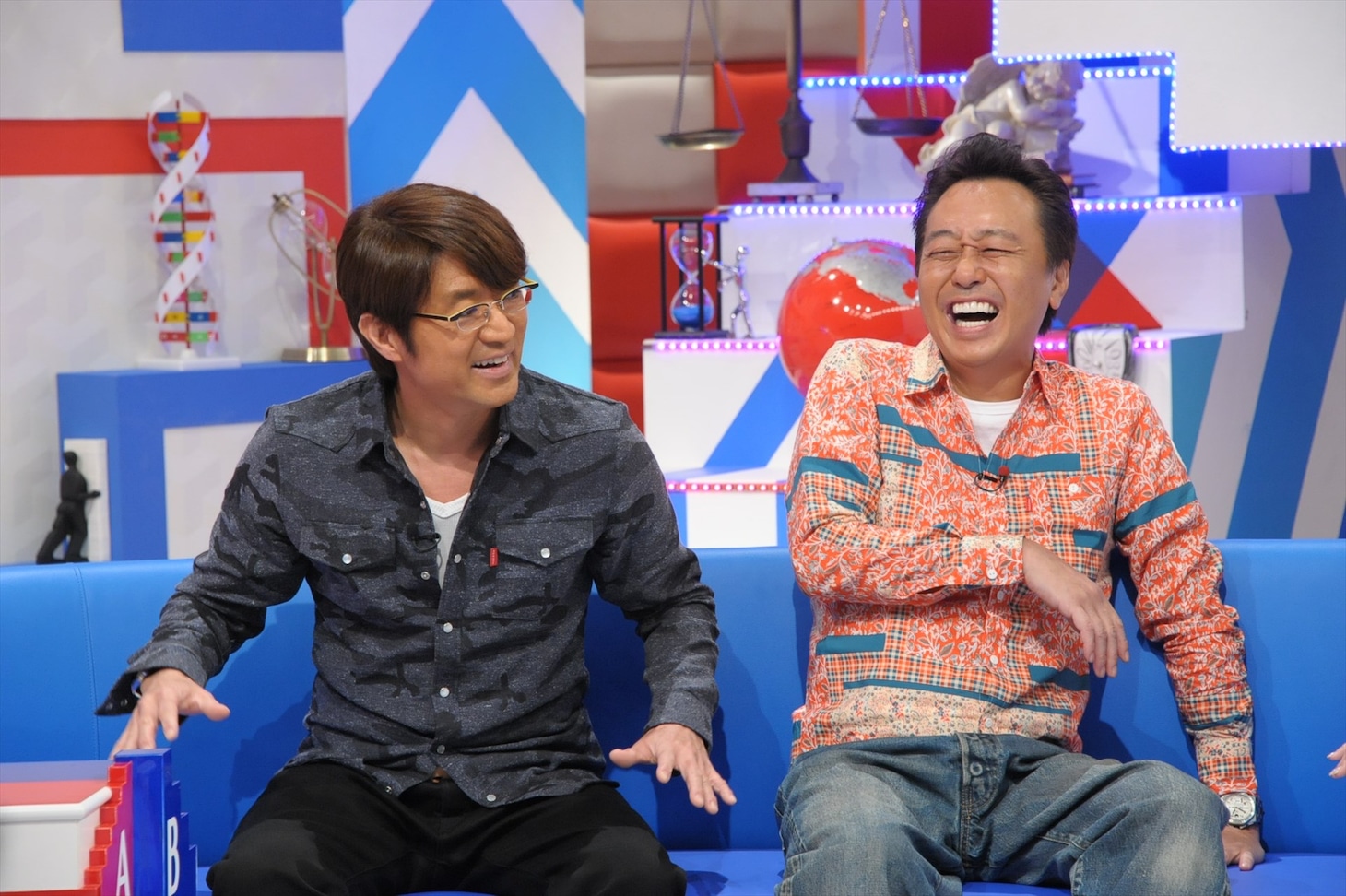 「さまぁ～ずチャート」MCのさまぁ～ず。(c)テレビ朝日