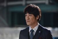 ドラマ「増山超能力師事務所」のワンシーン。(c)読売テレビ