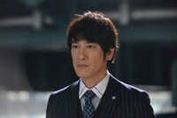 ドラマ「増山超能力師事務所」のワンシーン。(c)読売テレビ