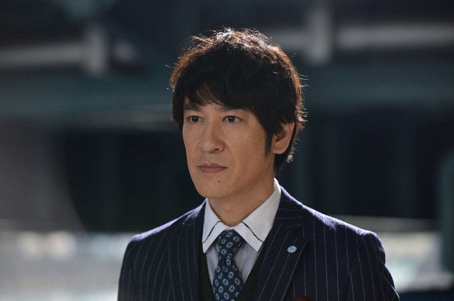 ドラマ「増山超能力師事務所」のワンシーン。(c)読売テレビ