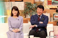 加藤浩次と、永島優美フジテレビアナウンサー（左）。