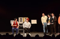 即興ユニットコントの様子。