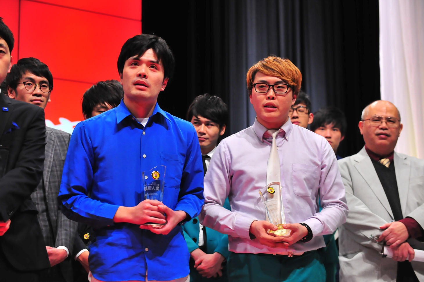 新人賞を受賞したマユリカ。