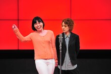 話題賞を獲得した尼神インター。