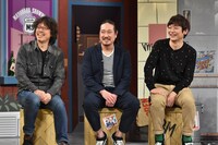 左から浦沢直樹、笑い飯・西田、銀シャリ鰻。(c)読売テレビ