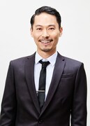 司会進行役の坂東工。