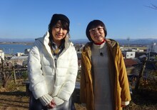 左から鈴木砂羽、オアシズ光浦。(c)読売テレビ