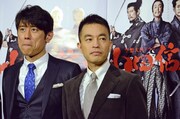 左から原田泰造、前田司郎。