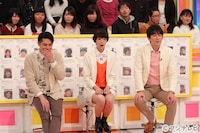 （左から）平成ノブシコブシ吉村、佐藤栞里、博多大吉。