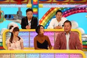 「ウラマヨ！」のパネラーたち。(c)関西テレビ