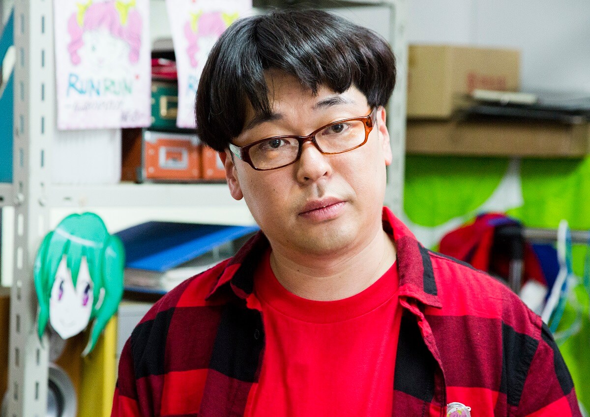 映画「イタズラなKiss THE MOVIE2 ～キャンパス編～」に出演する天津・向。