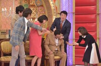 「世界100か国 健康インタビュー『百聞！ザ・ワールド』」のワンシーン。(c)CTV