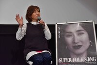 矢野顕子について語る清水ミチコ。