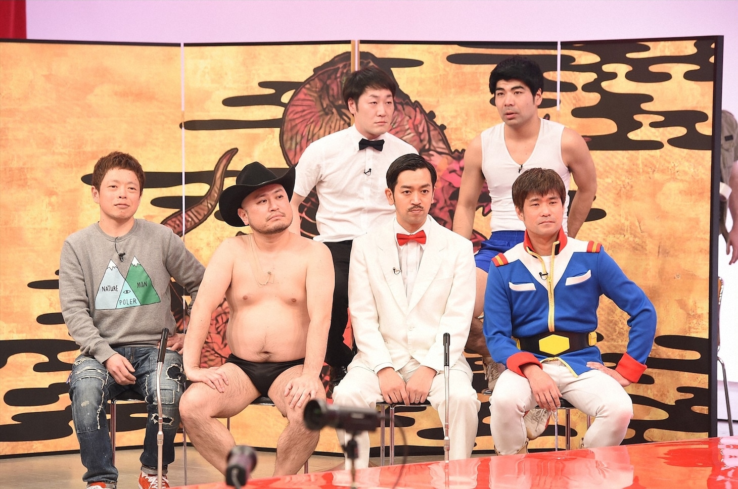 「有田ジェネレーション」に出演する「ケンコバ軍団」。(c)TBS