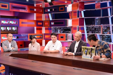 「採用！フリップNEWS」のワンシーン。(c)CTV