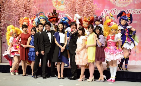 「映画プリキュアドリームスターズ!」と新番組「キラキラ☆プリキュアアラモード」の合同記者会見の出席者たち。