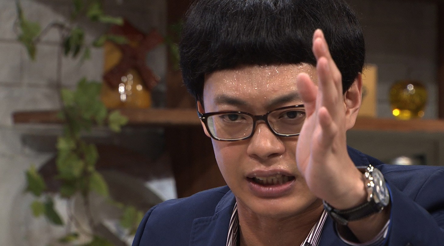 ボウリングの魅力を語るGAG少年楽団・宮戸。