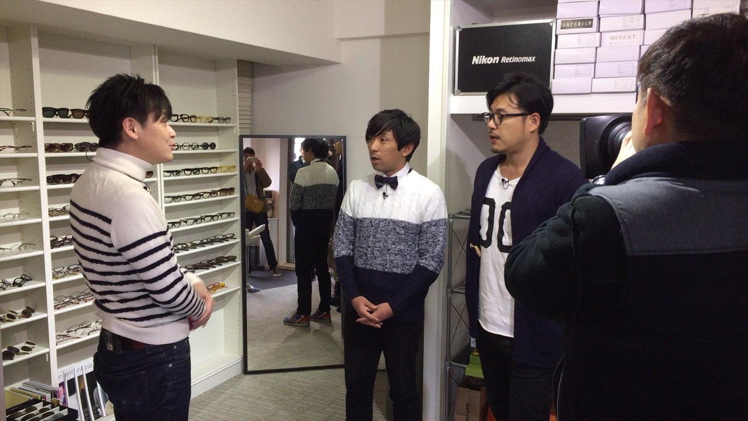 アルコ＆ピース（中央） (c)RCC