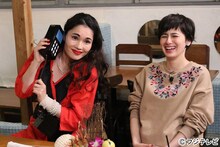 「ダウンタウンなう」に出演する（左から）平野ノラ、ホラン千秋。