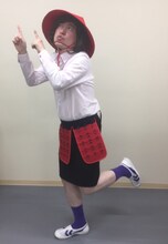 脳みそ夫扮するアラサー武士。