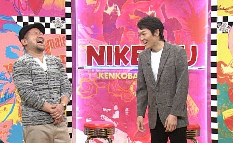 左からケンドーコバヤシ、千原ジュニア。(c)読売テレビ
